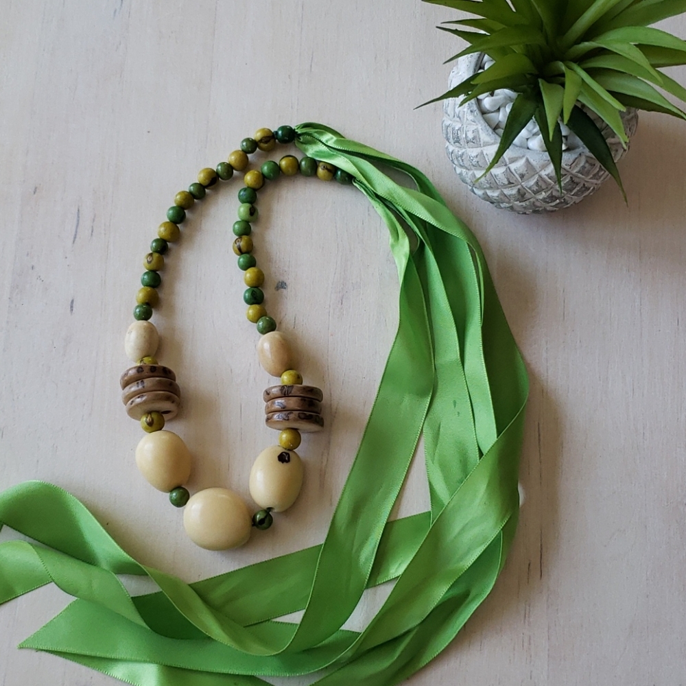 Brazilian Natural Seeds Necklease